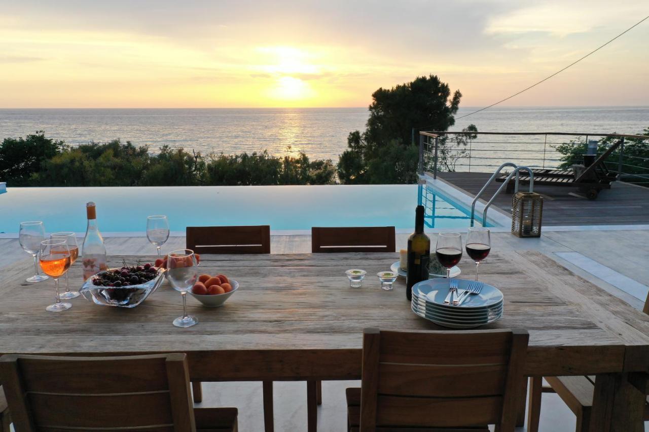 Capro - Milos Bay Villas Áyios Nikítas Екстериор снимка