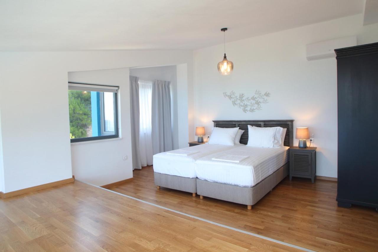 Capro - Milos Bay Villas Áyios Nikítas Екстериор снимка