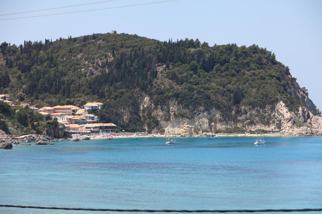 Capro - Milos Bay Villas Áyios Nikítas Екстериор снимка