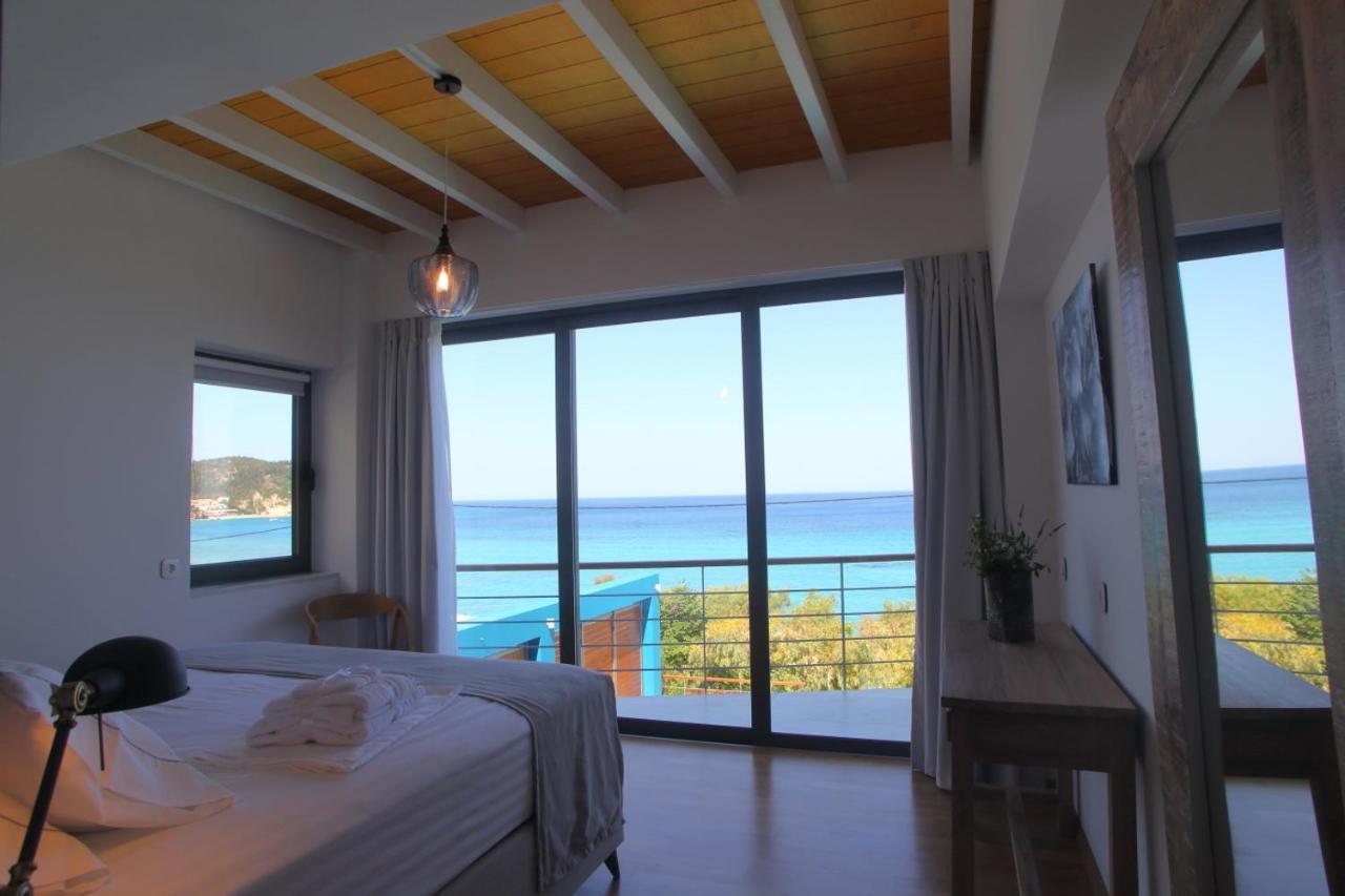 Capro - Milos Bay Villas Áyios Nikítas Екстериор снимка
