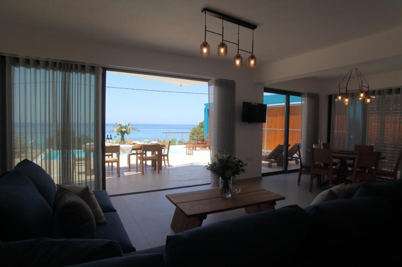 Capro - Milos Bay Villas Áyios Nikítas Екстериор снимка