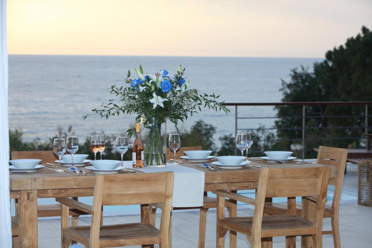 Capro - Milos Bay Villas Áyios Nikítas Екстериор снимка