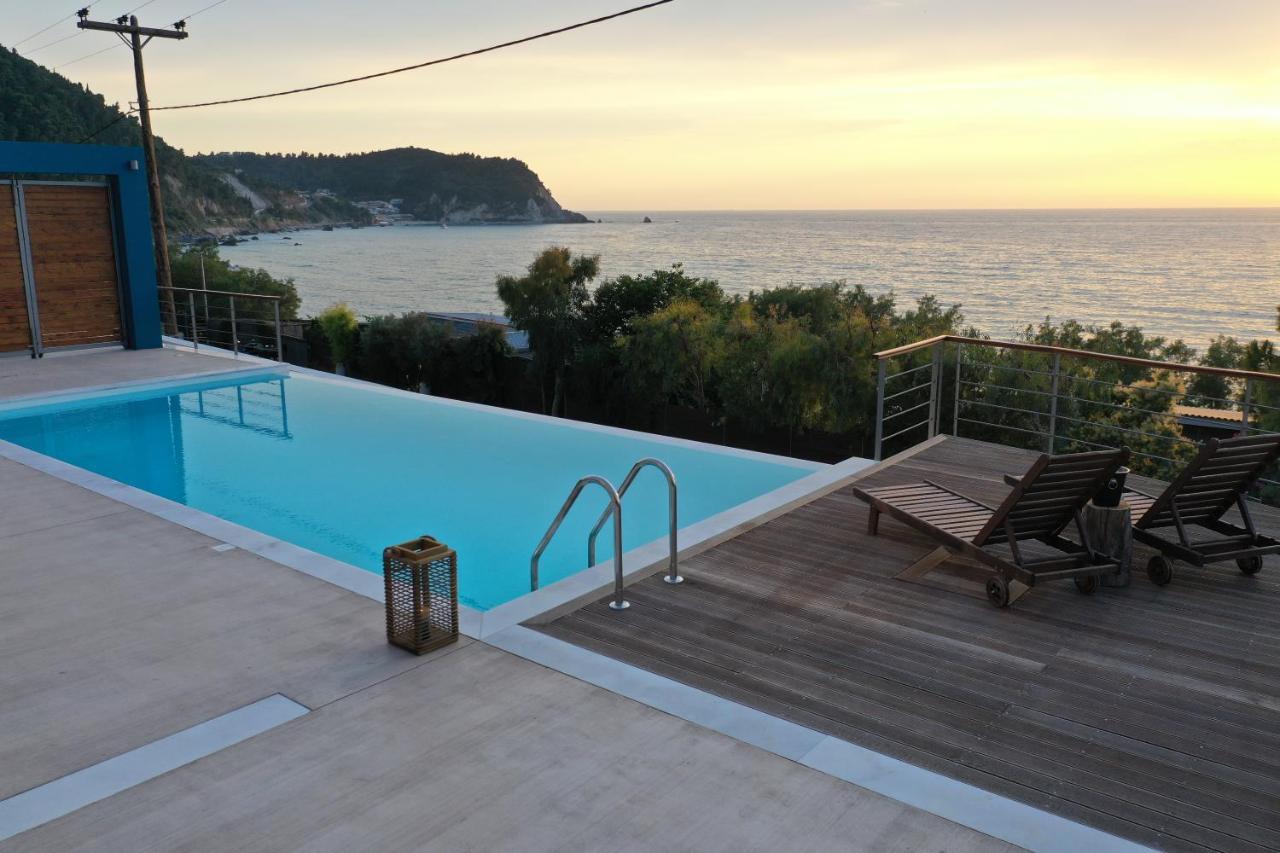 Capro - Milos Bay Villas Áyios Nikítas Екстериор снимка